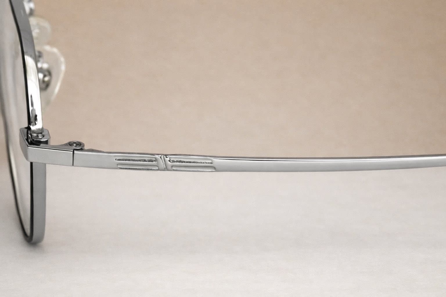 Gọng Kính Camel Alloy C1911 – Sự Kết Hợp Hoàn Hảo Giữa Cổ Điển & Hiện Đại - ảnh 2