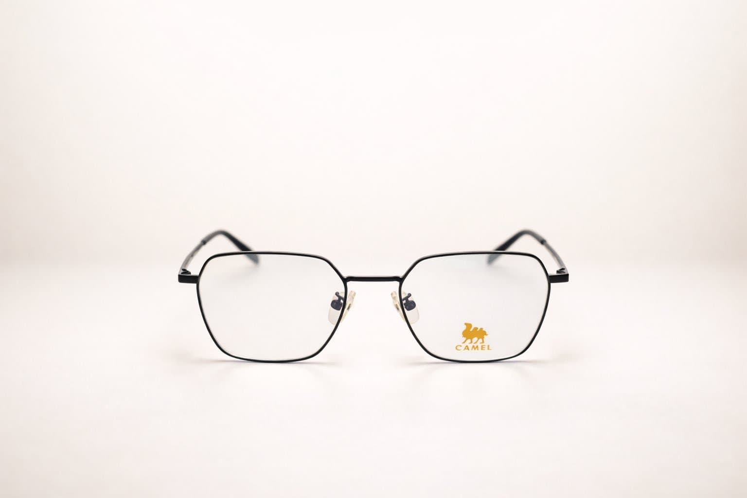 Gọng Kính Camel Lục Giác Đen Mờ – Phong Cách Hiện Đại & Thanh Lịch