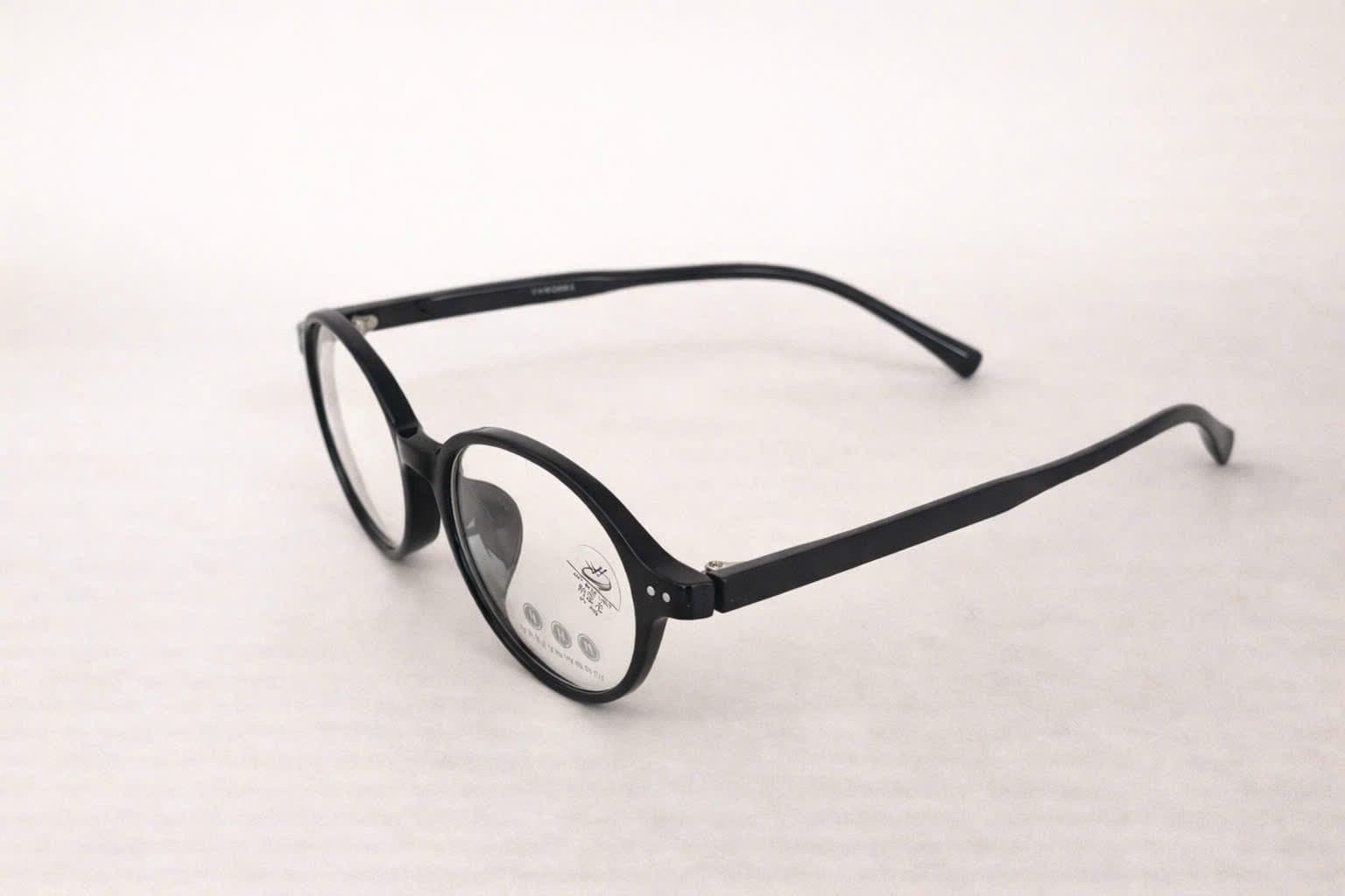 Gọng Kính Cận Tròn Đen Unisex – Nhựa Dẻo Chống Ánh Sáng Xanh Hàn Quốc Thời Trang - ảnh 2