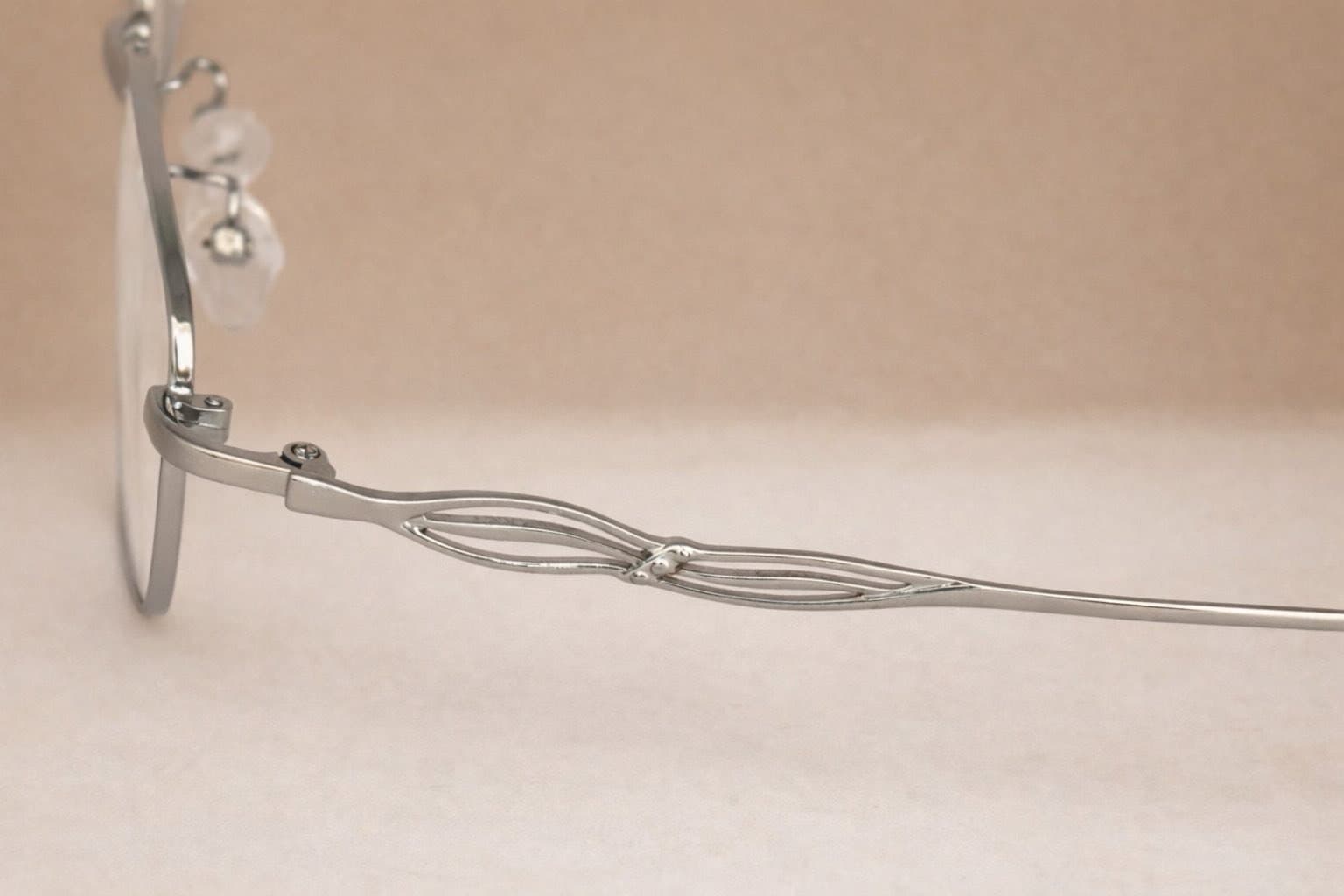 Gọng Kính Kim Loại Sedonna 79662 – Thiết Kế Mảnh Khảnh, Thanh Lịch - ảnh 3