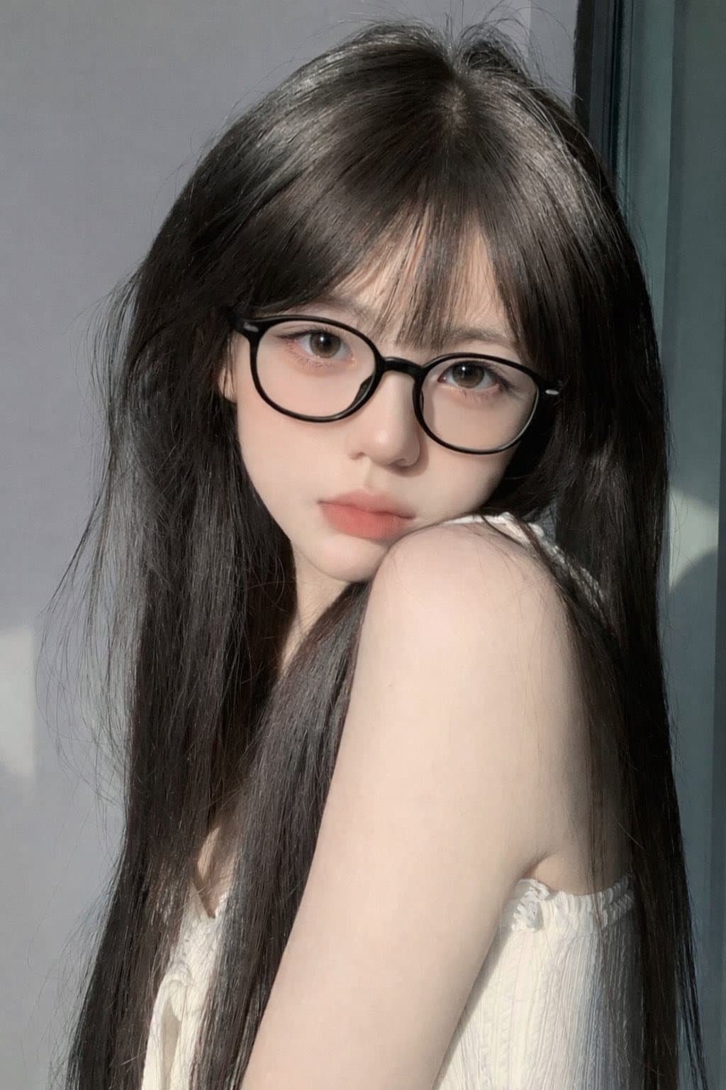 Gọng Kính Louisika Cao Cấp – Thiết Kế Tròn Hiện Đại, Chân Titanium Siêu Nhẹ - ảnh 4