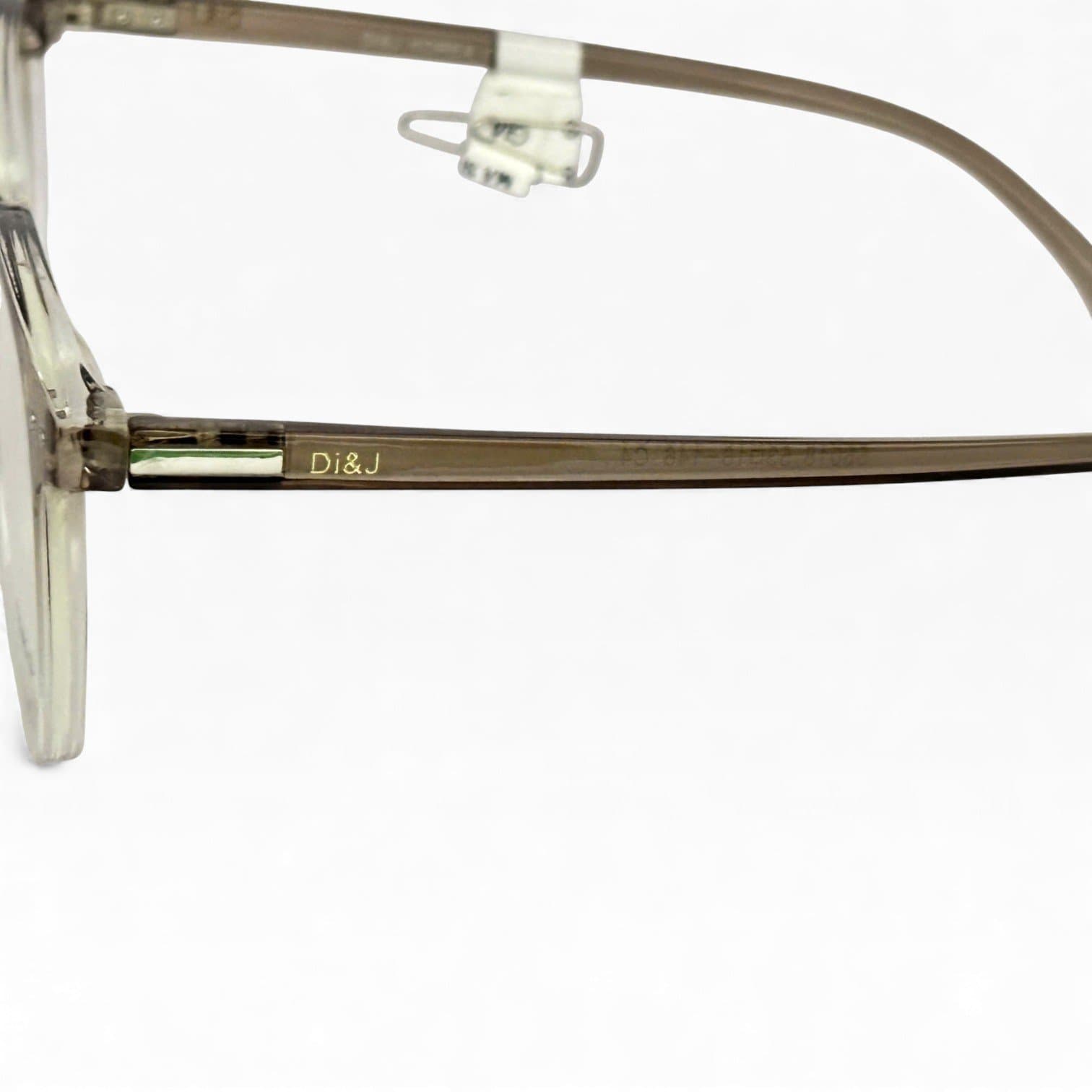 kính Di&J gọng nhựa trong màu nâu khói - ảnh 4