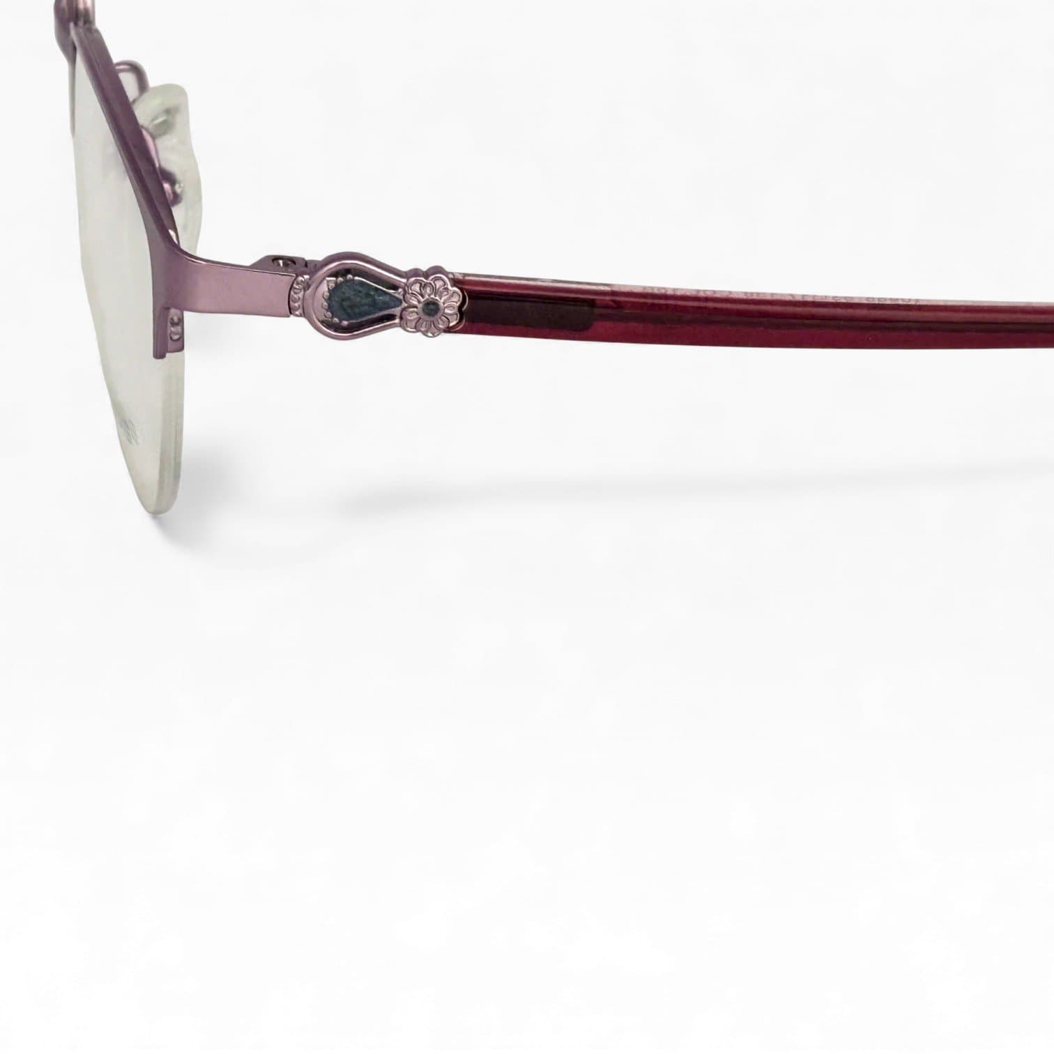 Kính gọng kim loại nữ ONASSIS – Form mắt mèo tím sang trọng - ảnh 4