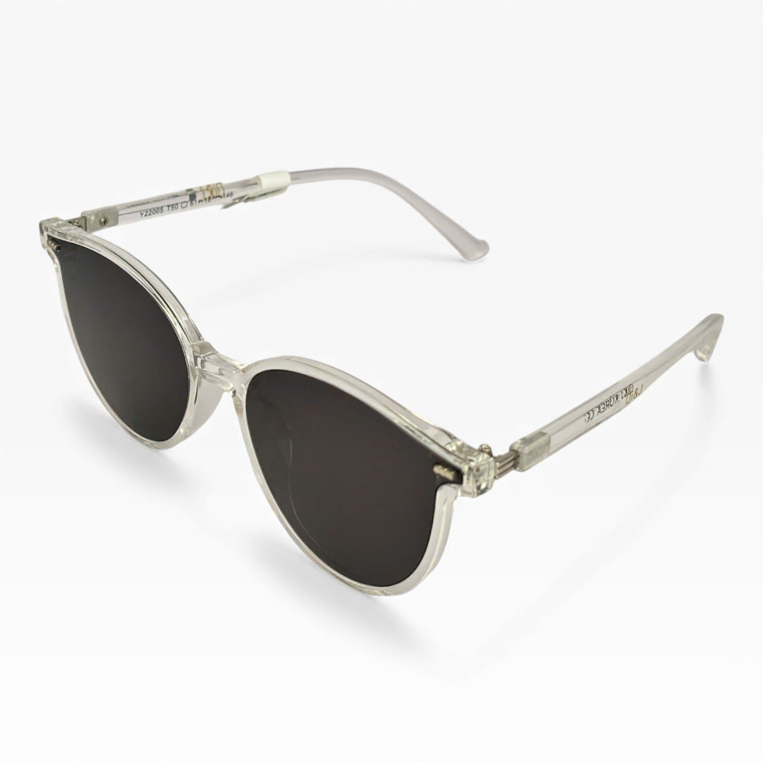 Kính Mát Gọng Trong Suốt Thời Trang – Tròng Đen Chống UV400 Cao Cấp