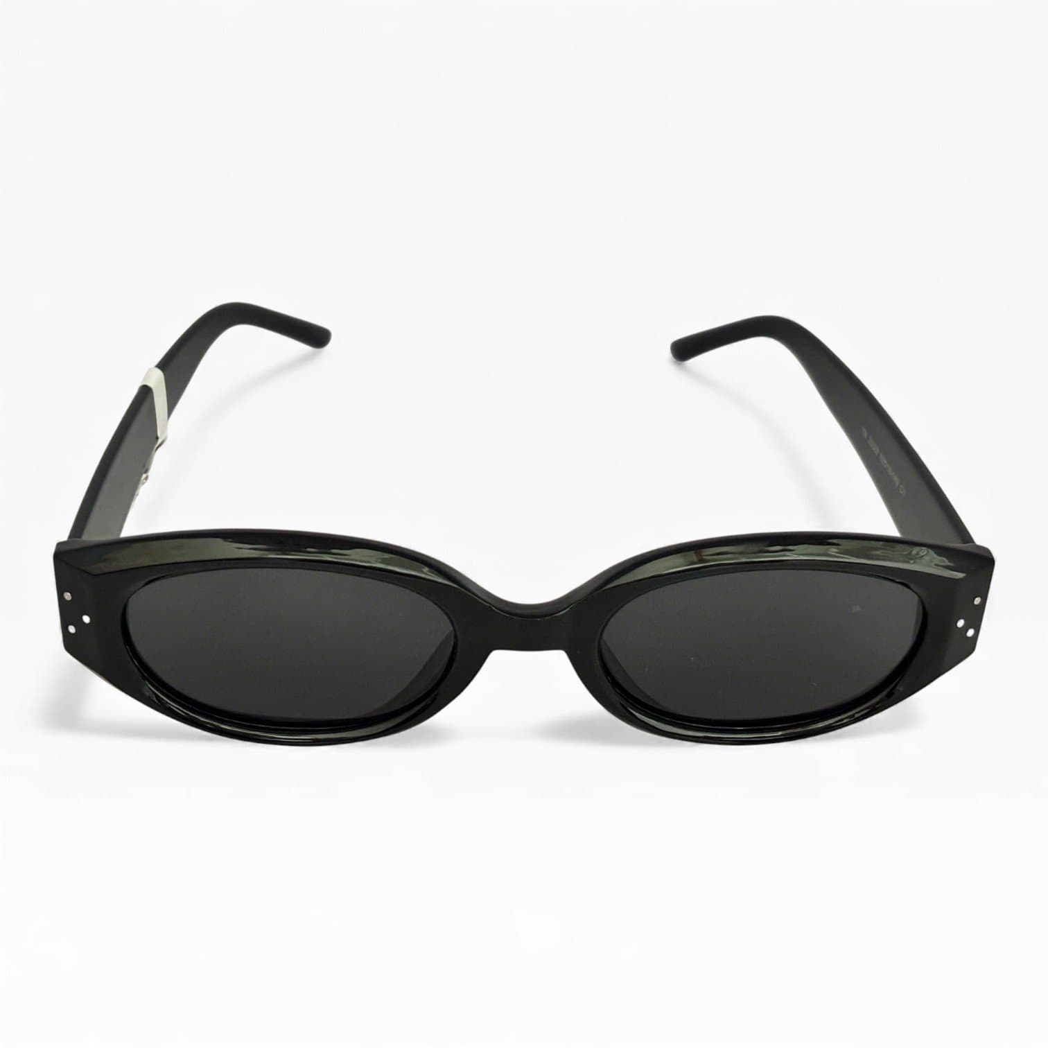 Kính Mát Oval Đen Unisex – Gọng Nhựa Bền Nhẹ, Tròng UV400 Chống Chói