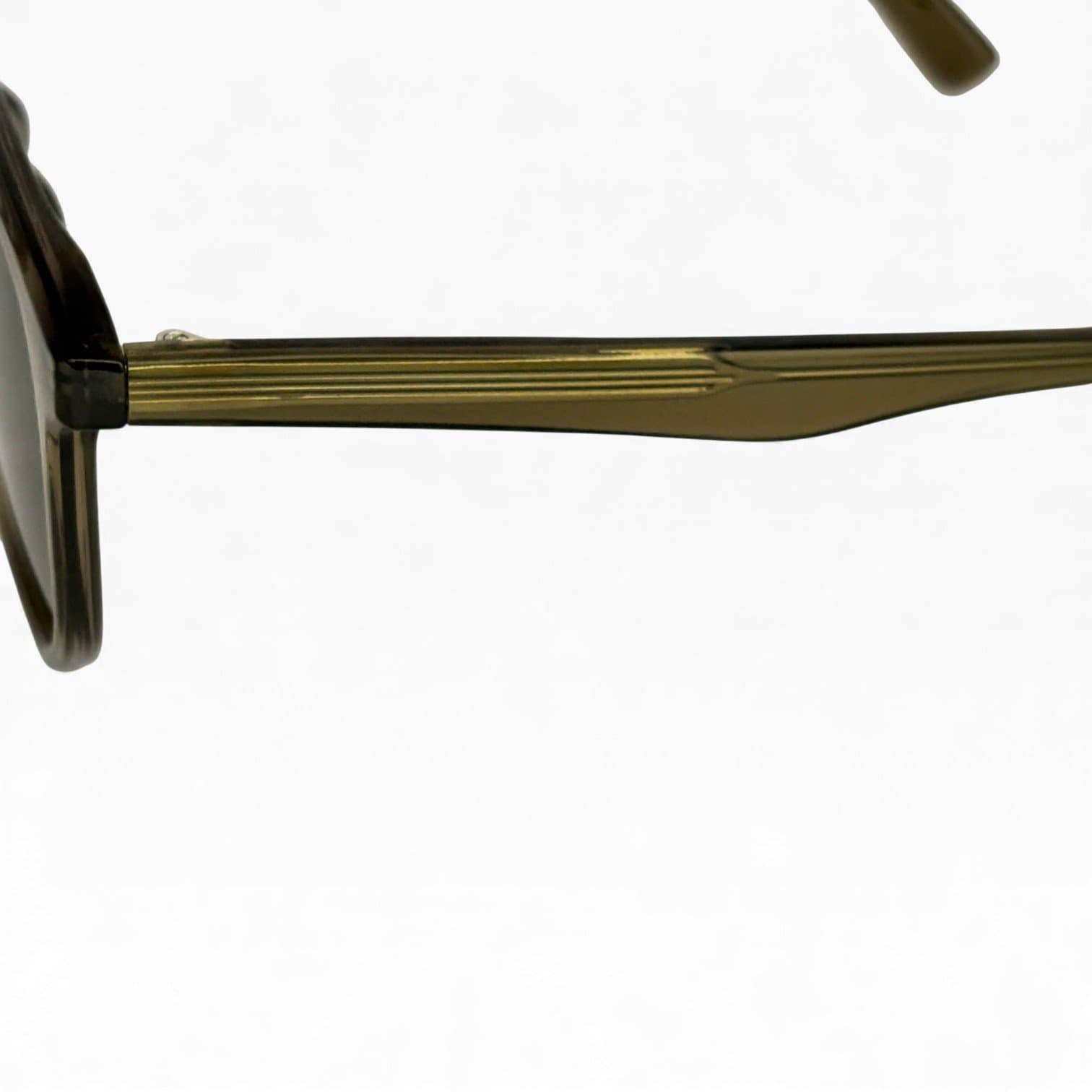 Kính Mát Vuông Cổ Điển – Gọng Đen Bóng, Tròng Gương Nâu Khói - ảnh 4