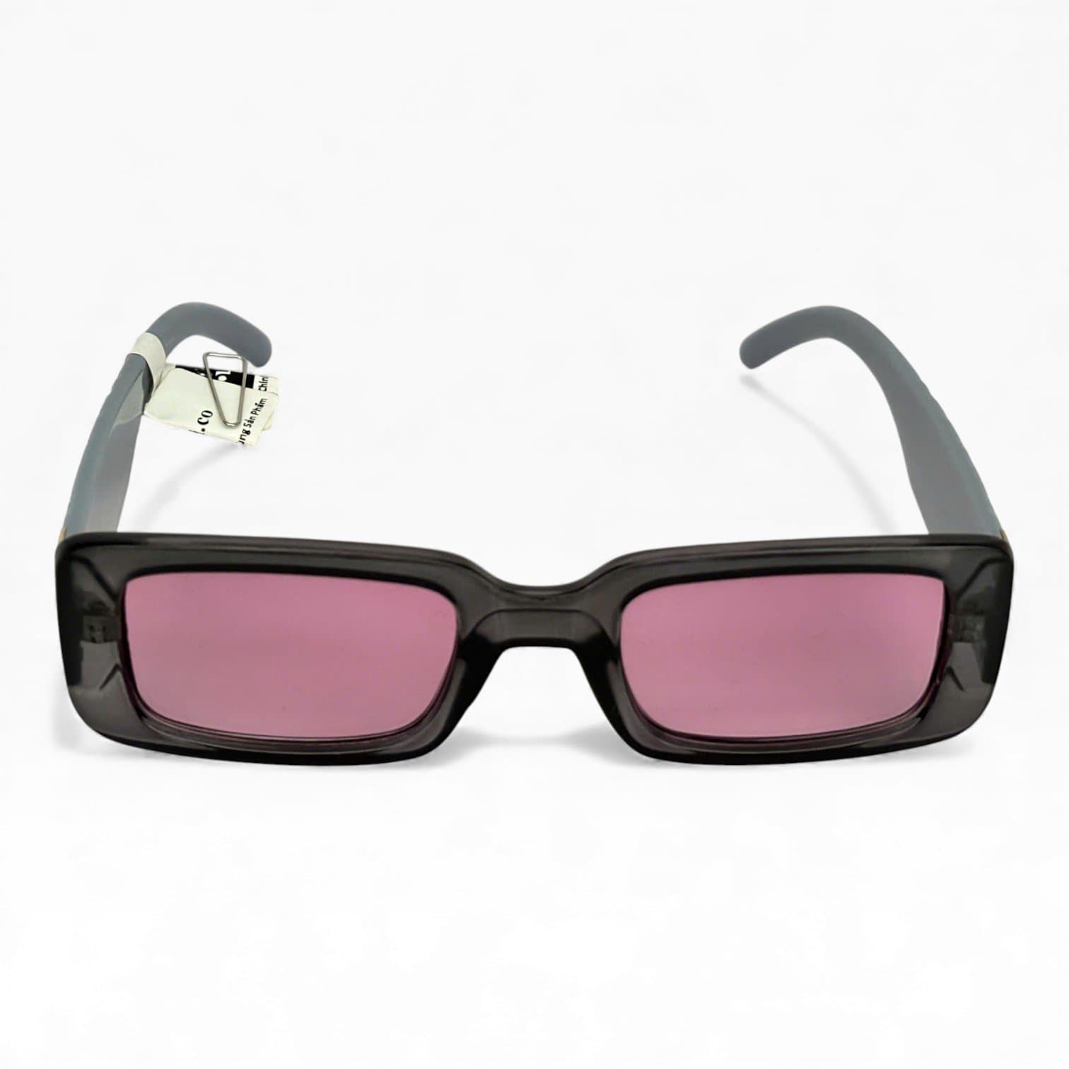 “Kính Râm Chữ Nhật Tròng Hồng UV400 Gọng Đen Thời Trang Unisex”