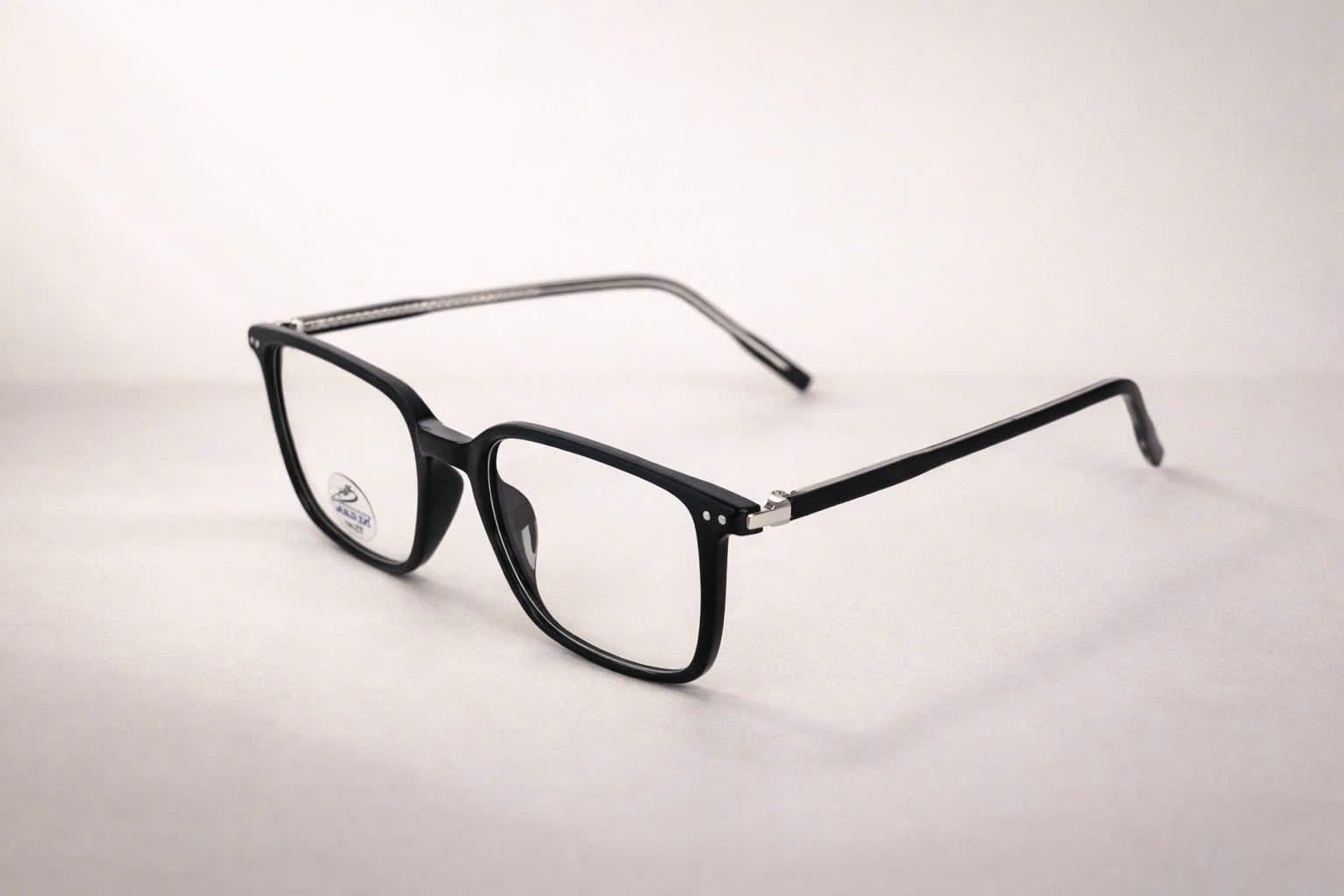 Gọng Kính Cận Nữ Vuông Bầu Thời Trang – Nhựa Dẻo Màu Hồng Trà Trong Suốt – Chống Ánh Sáng Xanh - ảnh 2