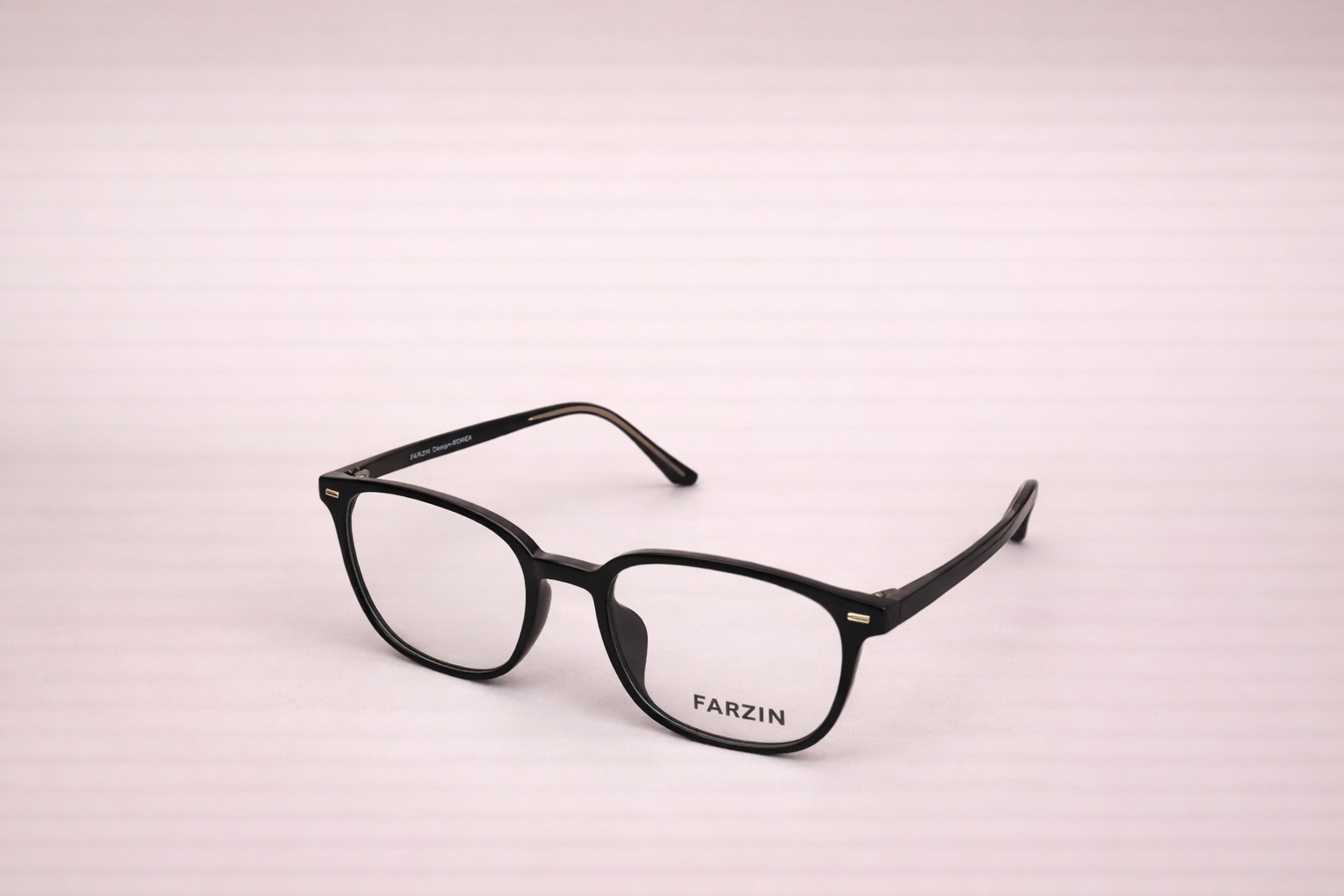 FARZIN Eyewear – Gọng Vuông Đen Phong Cách Thanh Lịch, Đẳng Cấp - ảnh 2