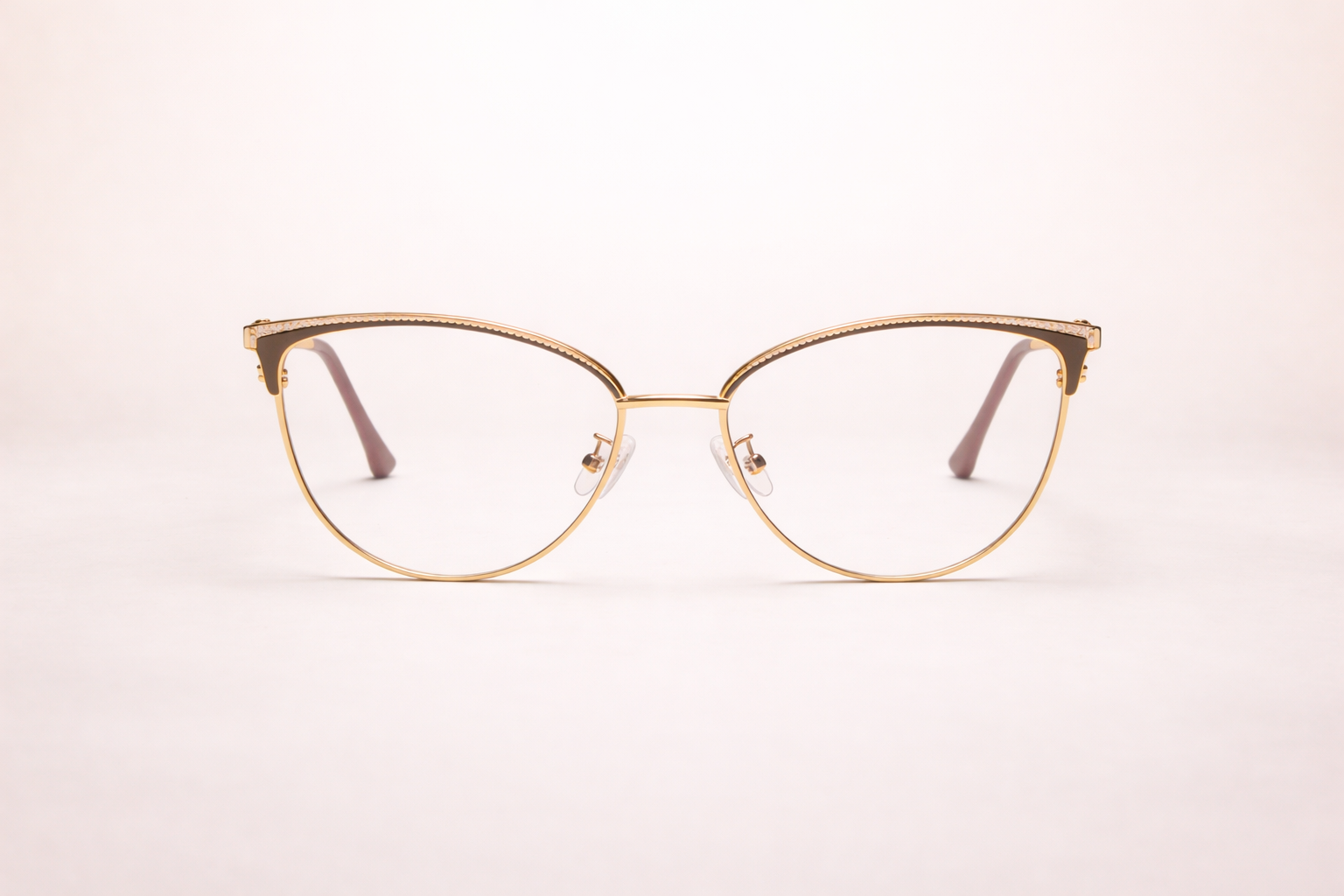 Kính Gọng Vàng Cat-Eye Sang Trọng – Phong Cách Thời Thượng - ảnh 2