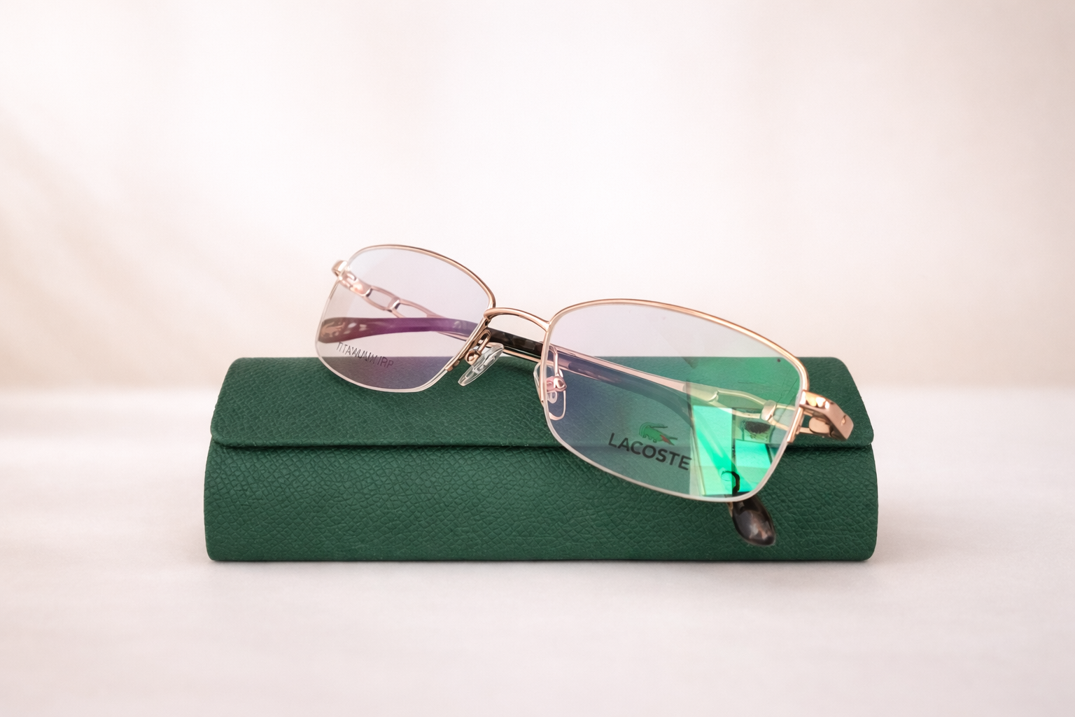 Kính Mắt kính Titan Lacoste cao cấp – Đẳng cấp và bền  Chính Hãng | Siêu Thị Mắt Kính - ảnh 3
