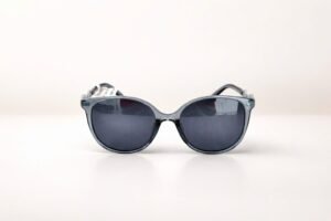 Kính Mát Oversize Dáng Mắt Mèo Nữ – Khung Nhựa Trong Suốt – Tròng Phân Cực Chống UV400